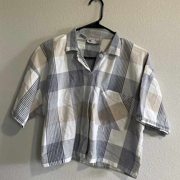 Ladies’ Vintage-Inspired Matching Set - Picture 3 of 8